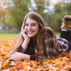 Meet your Posher, Olivia